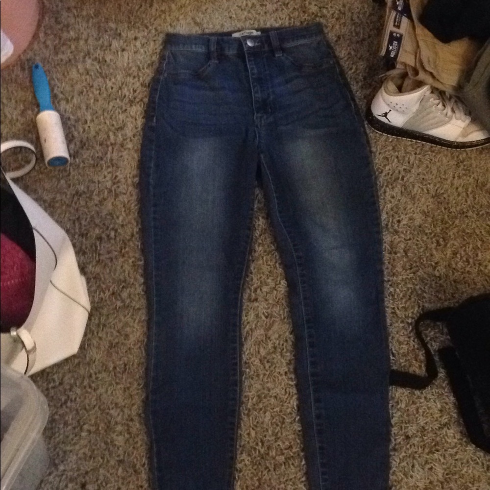 Skinny jeans